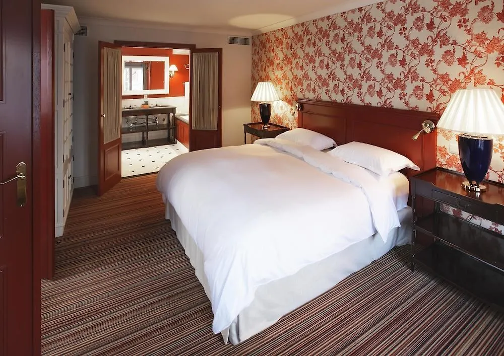 Nh Brugge Hotel 4*, Bruges