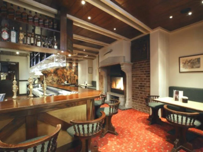 Nh Brugge Otel
